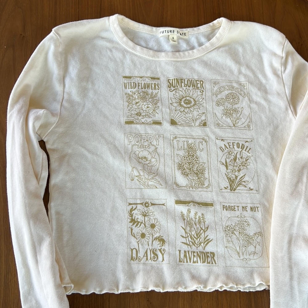 Perfect! Future State long sleeve cropped size S